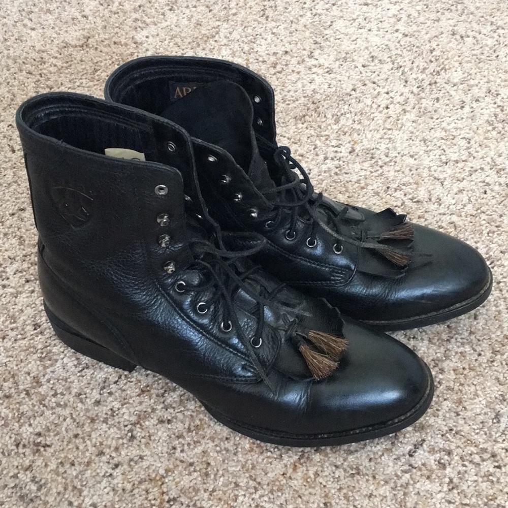 Women’s Ariat boots